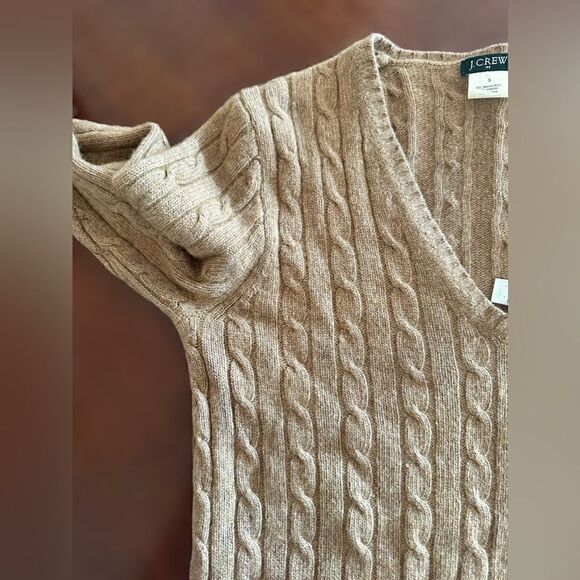 J Crew Merino Wool Cableknit V-Neck Sweater Size S - Picture 12 of 14